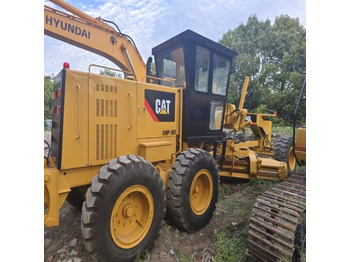 Motoniveladora CATERPILLAR 140K