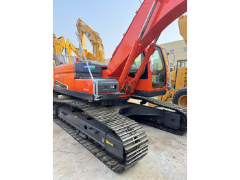 Escavadora de rastos DOOSAN DX225: foto 2