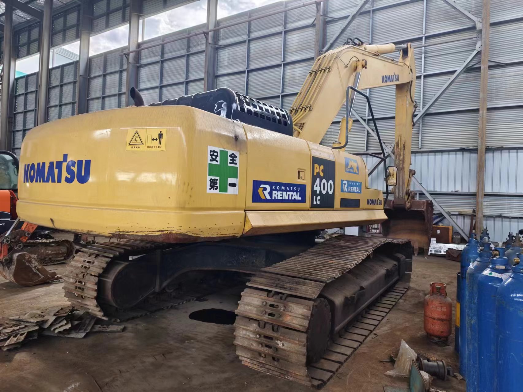 Escavadora de rastos KOMATSU PC400-7