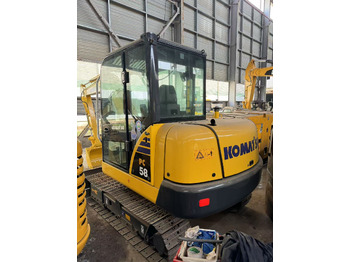 Mini escavadeira KOMATSU PC35