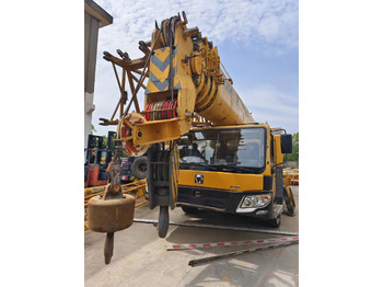 Grua móvel XCMG QY100K