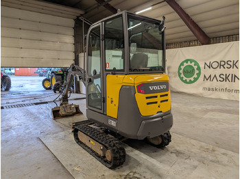 Mini escavadeira Volvo ECR18D: foto 4