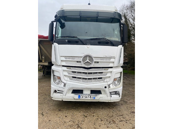 Tractor MERCEDES-BENZ Actros