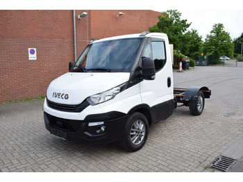 Camião chassi IVECO Daily 35s21