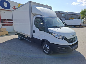 Carrinha de contentor IVECO Daily 35c16