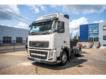 Tractor VOLVO FH