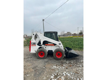 Mini pá carregadora BOBCAT S300