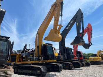 Escavadora de rastos CAT 323D2: foto 4