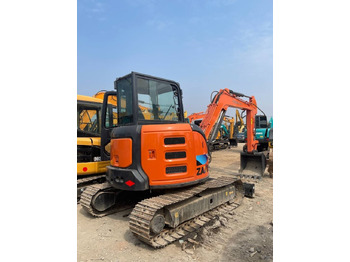Mini escavadeira HITACHI ZX55