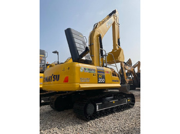 Escavadora de rastos KOMATSU PC200