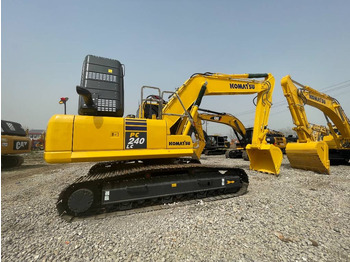 Escavadora de rastos KOMATSU PC240