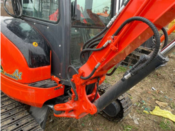 Escavadora de rastos KUBOTA