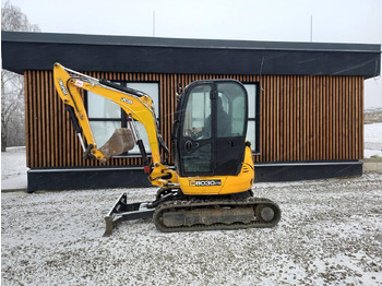 Mini escavadeira JCB 8030