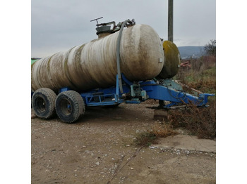 Reboque tanque