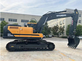 Escavadora de rastos HYUNDAI HX220L: foto 2