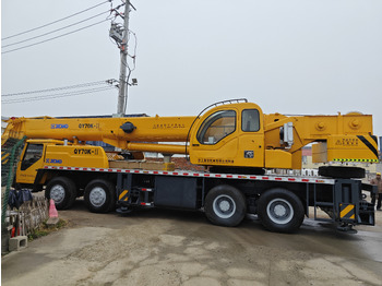 Grua móvel XCMG QY70K