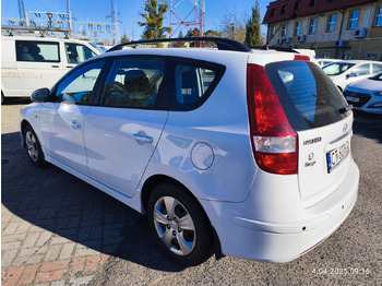 Automóvel HYUNDAI I30 KOMBI: foto 4