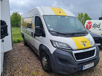 Furgão PEUGEOT Boxer