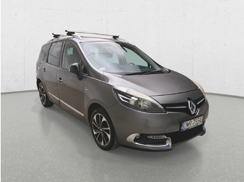 Automóvel RENAULT