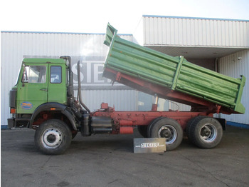 Camião basculante Iveco Magirus Deutz , 320 M 26 FK , V8 , ZF Manual , 3Way tipper , Spring suspension , Drum brakes: foto 2