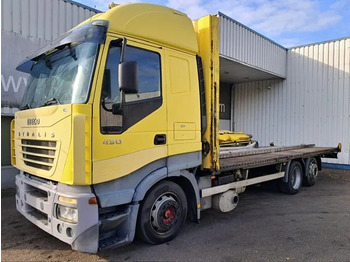 Camião de lona IVECO Stralis