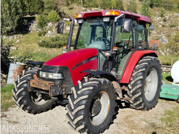 Trator CASE IH JXU Maxxima