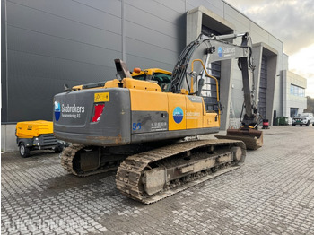 Escavadeira VOLVO EC220DL
