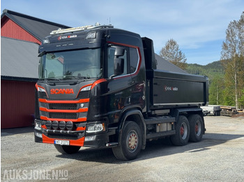 Camião basculante SCANIA R 730
