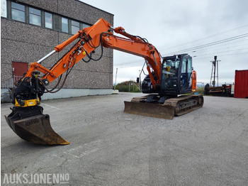 Escavadeira 2021 Hitachi ZX135US-6 med 3D maskinstyring, tiltrotator og 3 skuffer: foto 2