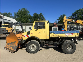 Veículo limpa-neves Mercedes-Benz Unimog U 1000 32.883km // ORIGINAL MILEAGE: foto 3