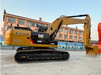 Escavadora de rastos CATERPILLAR 325D