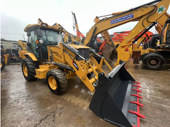 Retroescavadeira CATERPILLAR 420F