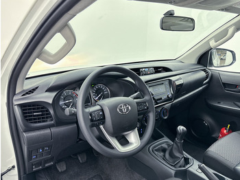 Pick-up Toyota Hilux 2.4 D-4D Comfort 4x4 Xtra Cab NIEUW 3500KG Trekgewicht Cruise Control Airco: foto 5