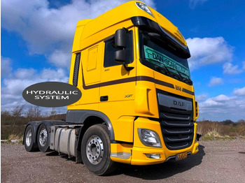 Tractor DAF XF 530