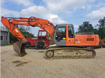 Escavadeira HITACHI