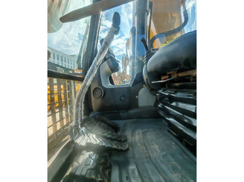 Escavadora de rastos Caterpillar 330BL: foto 4