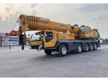 Grua móvel XCMG QY100K