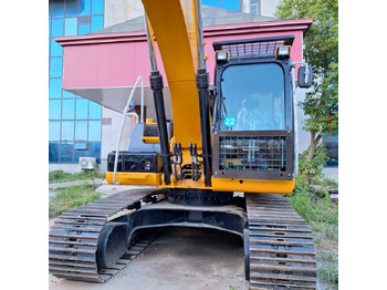 Escavadora de rastos CATERPILLAR 320D2