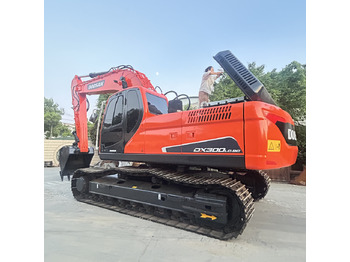 Escavadora de rastos DOOSAN DX300LC