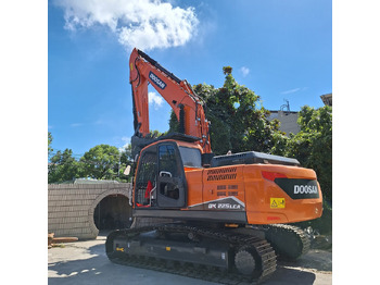 Escavadora de rastos DOOSAN DX225LCA