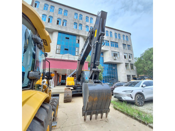 Escavadora de rastos Hyundai 220LC-9S Excavator: foto 2