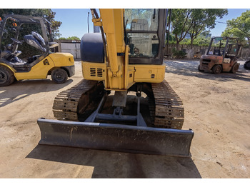 Mini escavadeira Komatsu  PC55: foto 5