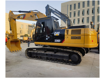 Escavadeira CATERPILLAR 336D2