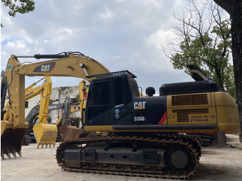 Escavadeira CATERPILLAR 336D2