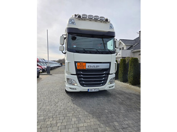 Tractor DAF XF 460