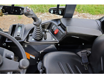 Leasing de SCHMiDT 4365A - 2.5T Lift , Kubota engine SCHMiDT 4365A - 2.5T Lift , Kubota engine: foto 4 Leasing de SCHMiDT 4365A - 2.5T Lift , Kubota engine SCHMiDT 4365A - 2.5T Lift , Kubota engine: foto 4