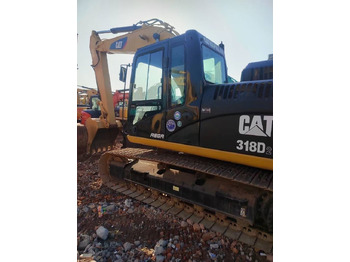 Escavadora de rastos CATERPILLAR 318