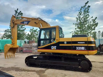 Escavadora de rastos CATERPILLAR 320BL