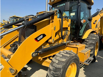 Retroescavadeira CAT 420 F ST: foto 3