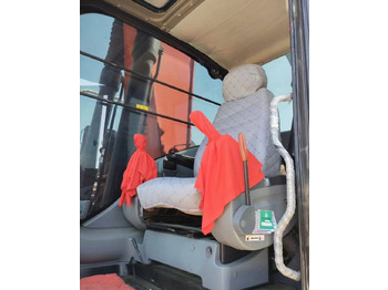 Escavadora de rastos Hitachi Zaxis 240 LC: foto 4